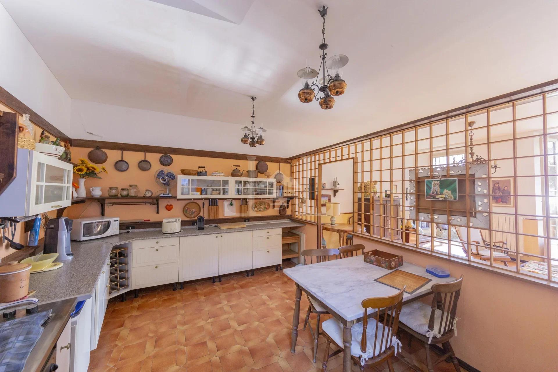 CUCINA GIALLA