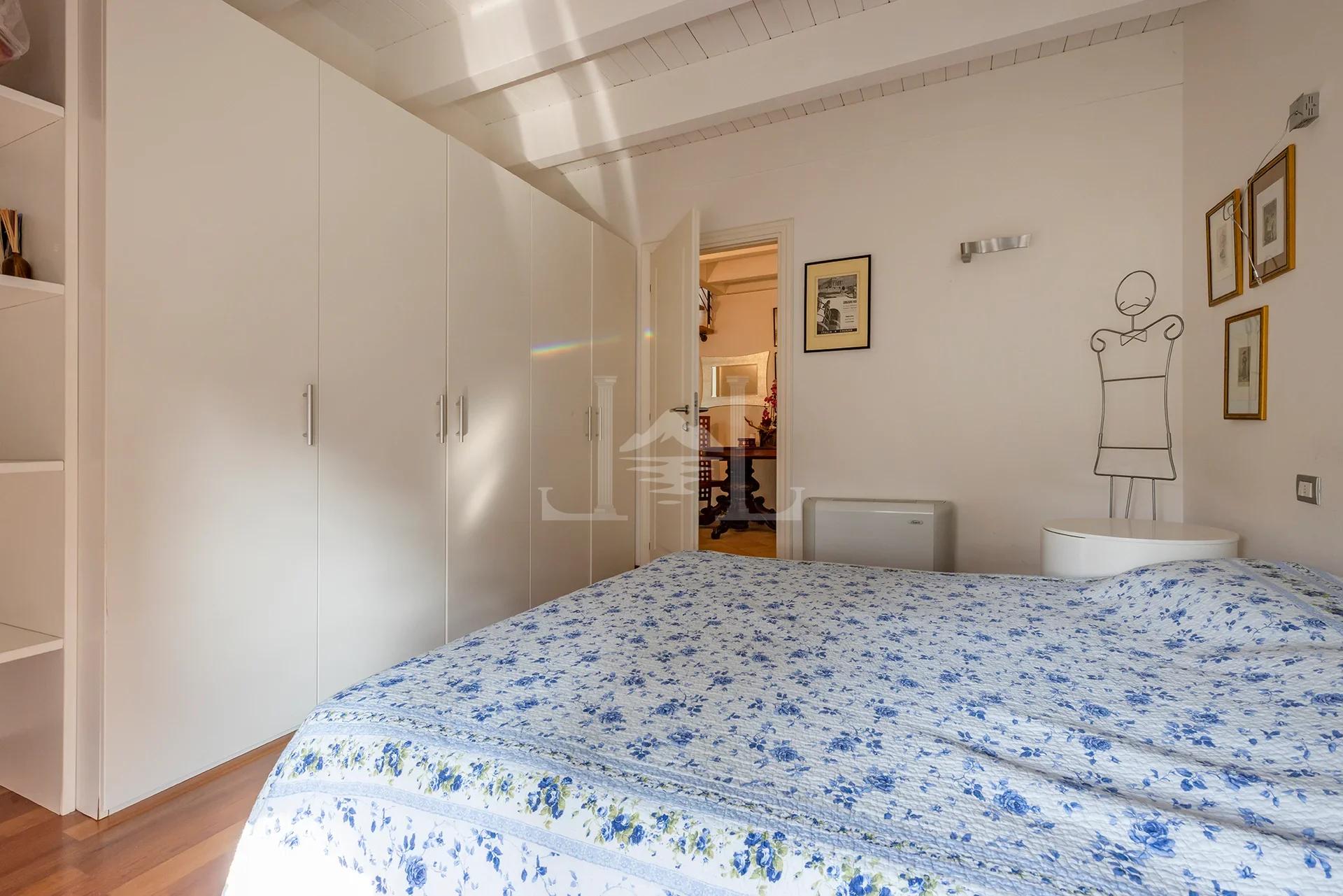 Splendido Attico Vista Mare in Vendita all'Interno di Villa Rosenda De Mari - Immagine 11