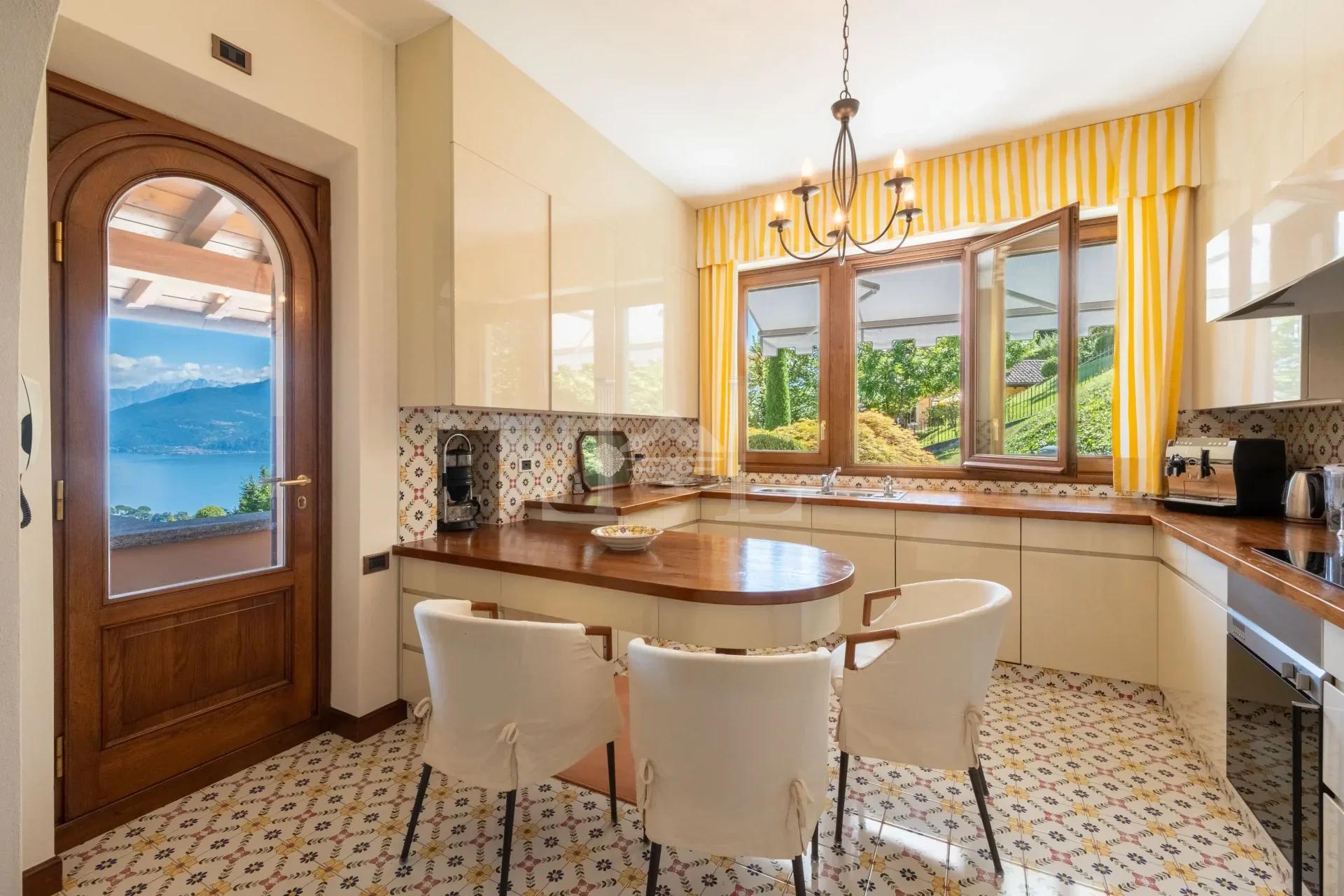 VILLA MENAGGIO CUISINE 1