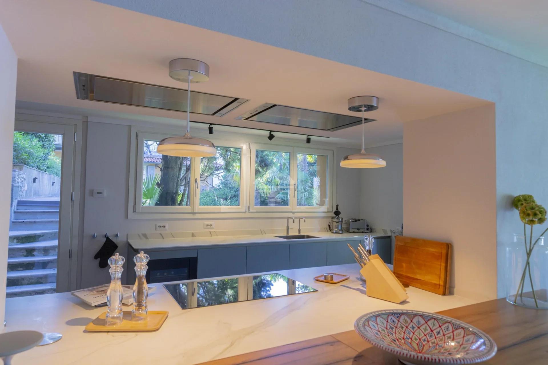 casa-pallanza-luxury-rentals-pied-dans-l'eau-affitti-di-lusso-matrimoni-location-per-eventi-porto-privato