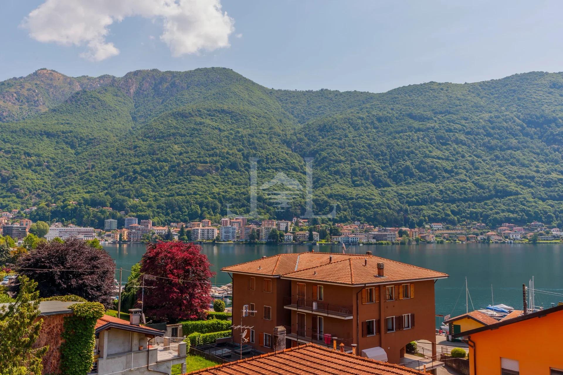 Incantevole Appartamento con Vista Lago vicino al lungolago, Lago d'Orta - Immagine 2