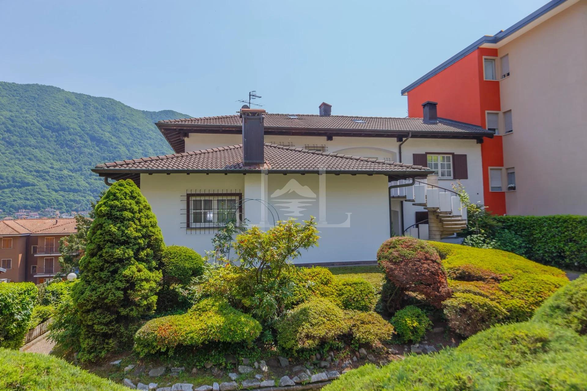 Incantevole Appartamento con Vista Lago vicino al lungolago, Lago d'Orta - Immagine 4