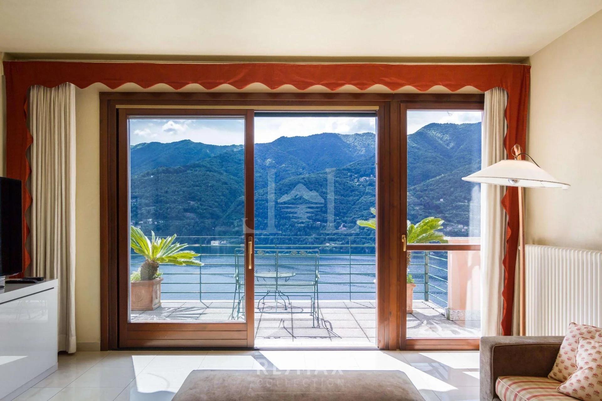 Carate Urio balcone vista