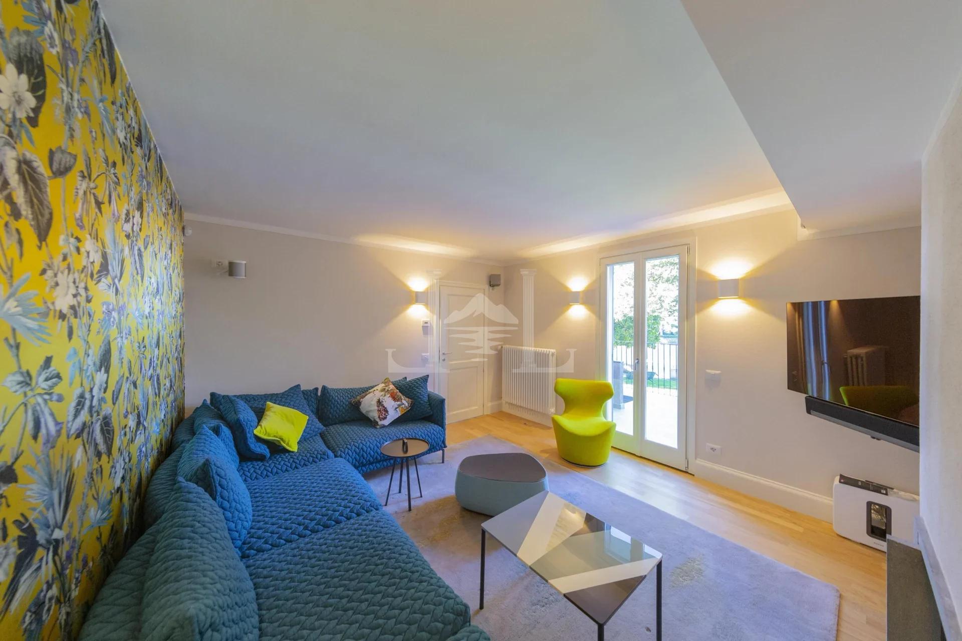 casa-pallanza-luxury-rentals-pied-dans-l'eau-affitti-di-lusso-matrimoni-location-per-eventi-porto-privato