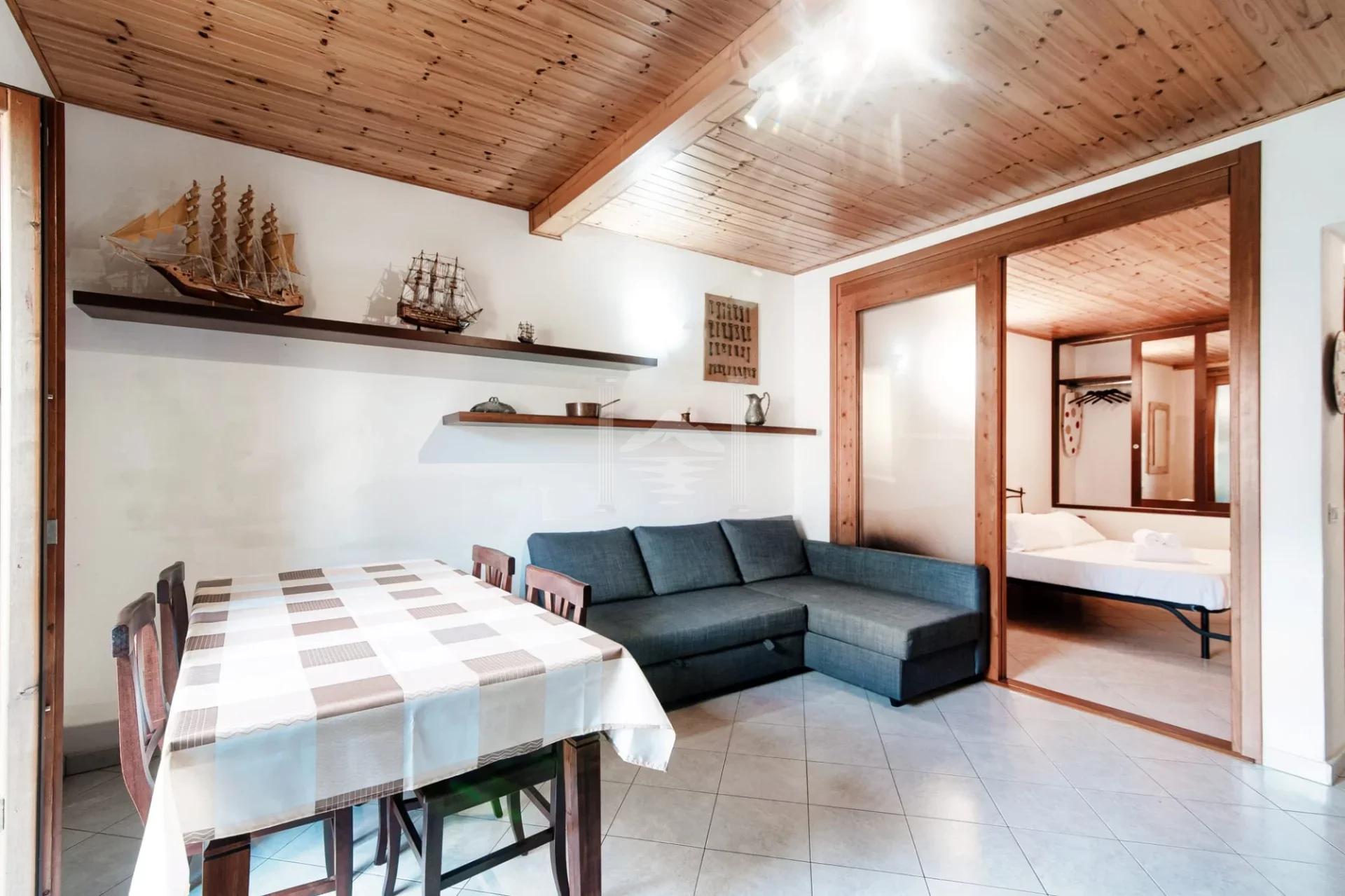 12 Colonno Living Area 3
