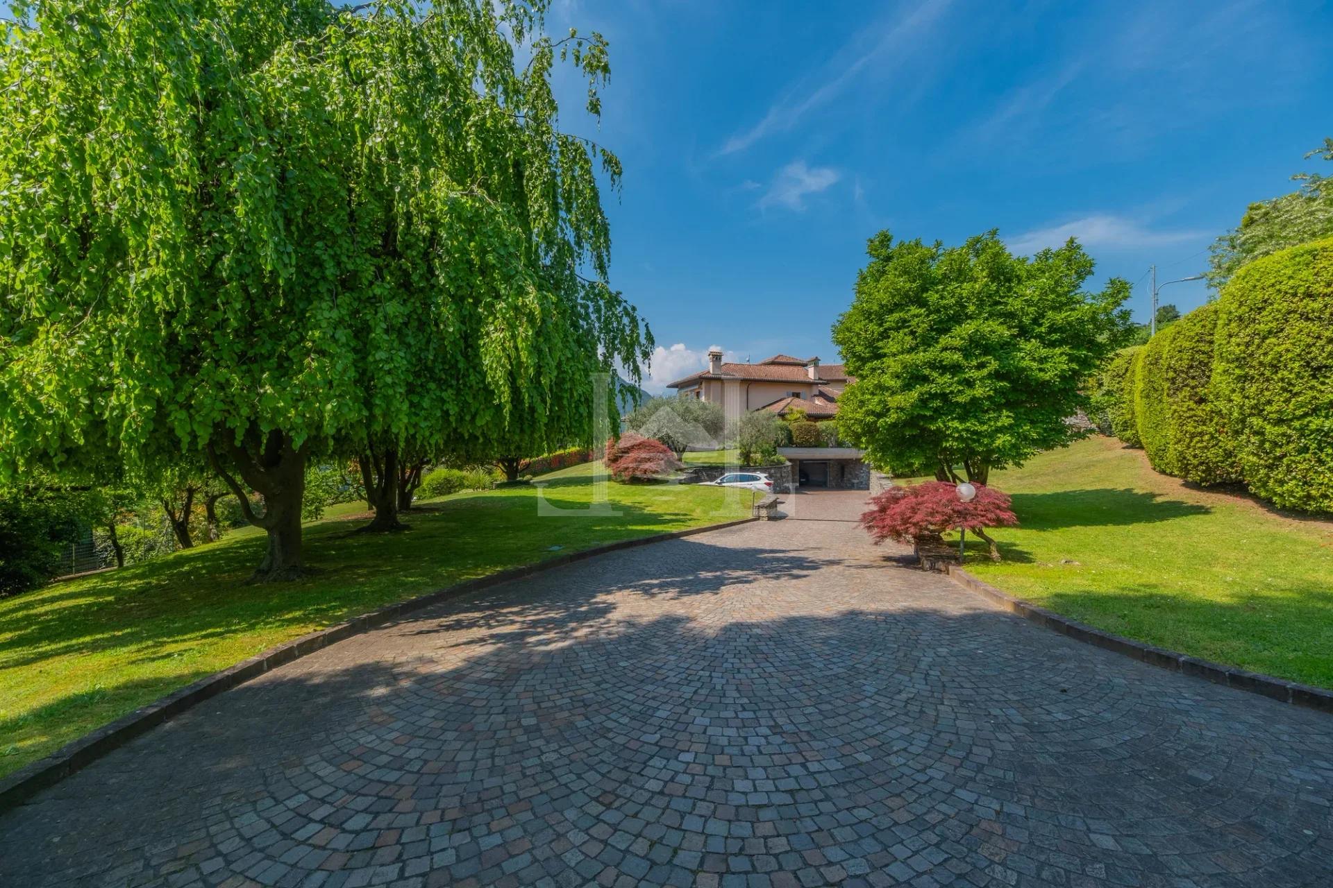 Driveway and villa