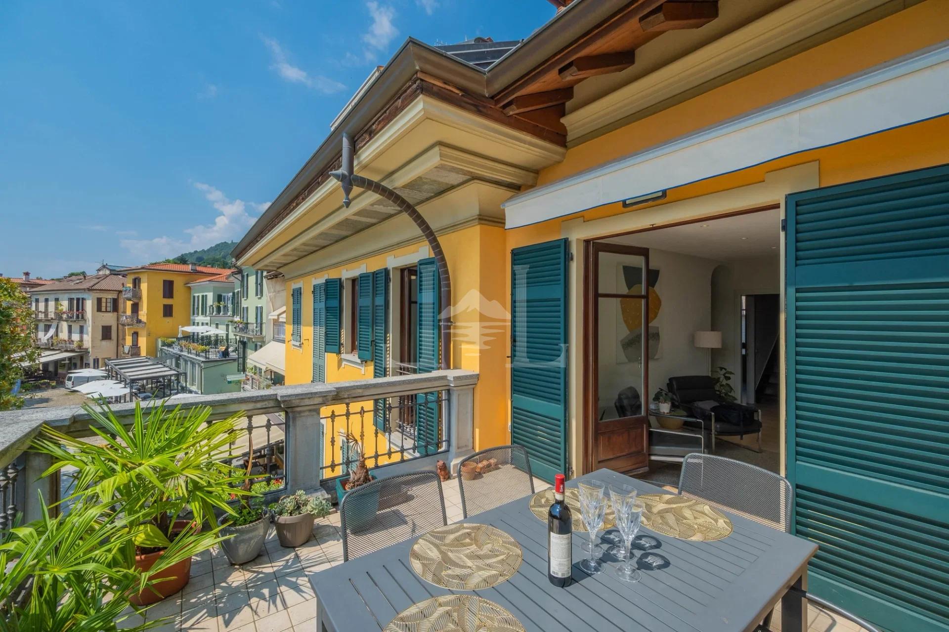 Terrace and living area of the apartment in Via Solferino, Suna