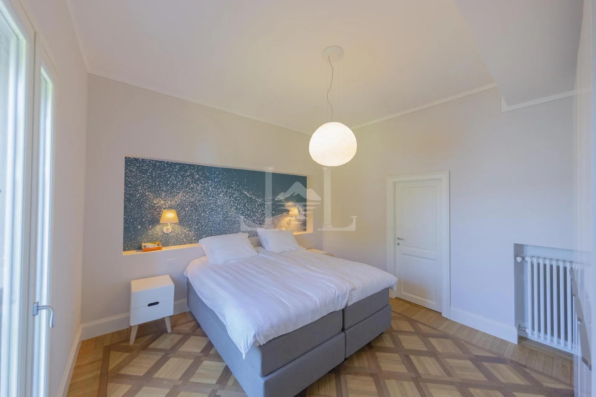 casa-pallanza-luxury-rentals-pied-dans-l'eau-affitti-di-lusso-matrimoni-location-per-eventi-porto-privato