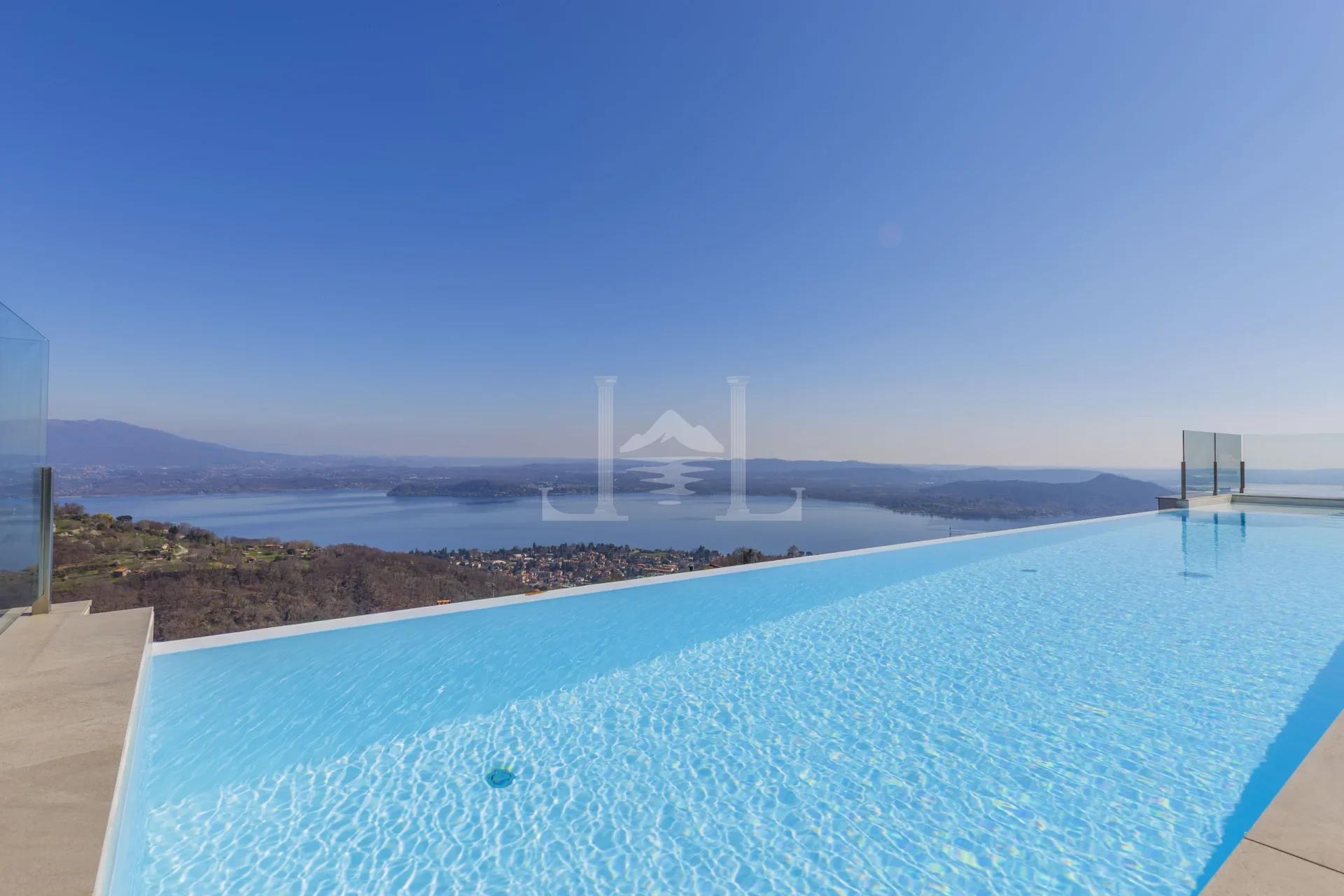 MASSINO POOL
