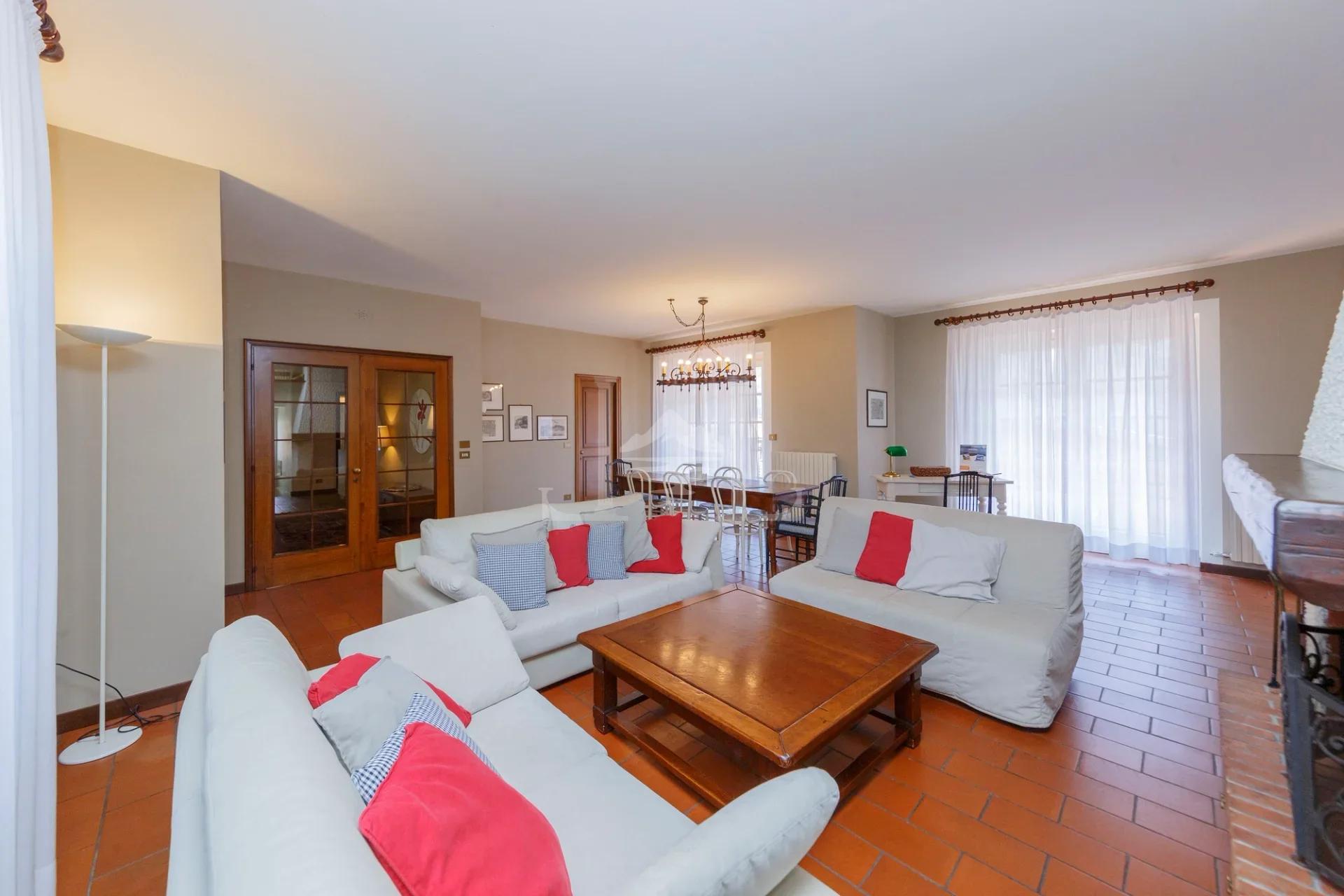 Incantevole Appartamento con Vista Lago vicino al lungolago, Lago d'Orta - Immagine 11