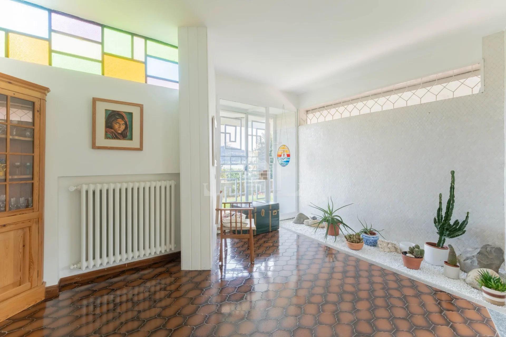 Villa Esclusiva Anni '60 a Meina Centrale, Eleganza Senza Tempo sul Lago Maggiore - Immagine 17