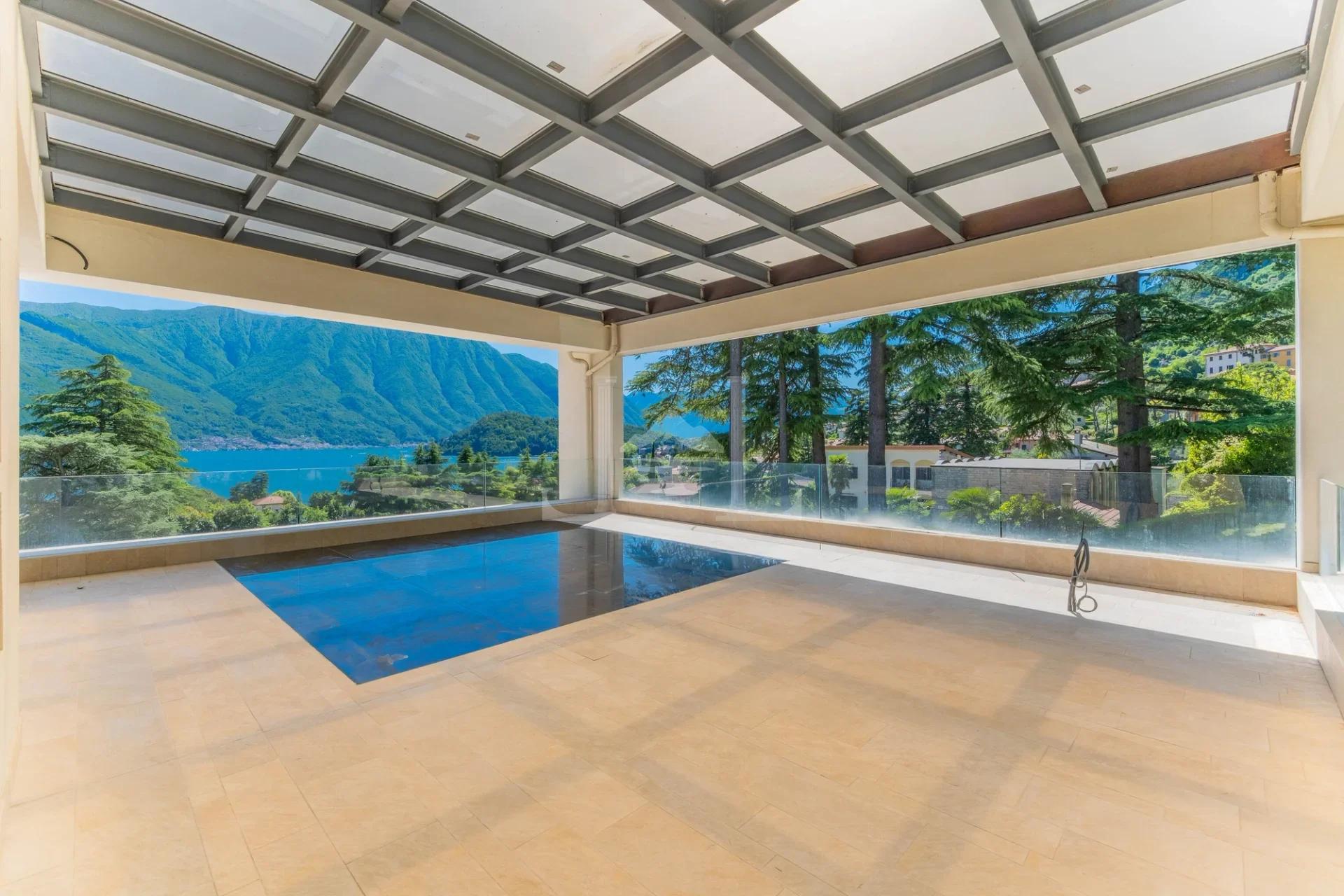30 Tremezzina - Terrasse au premier étage