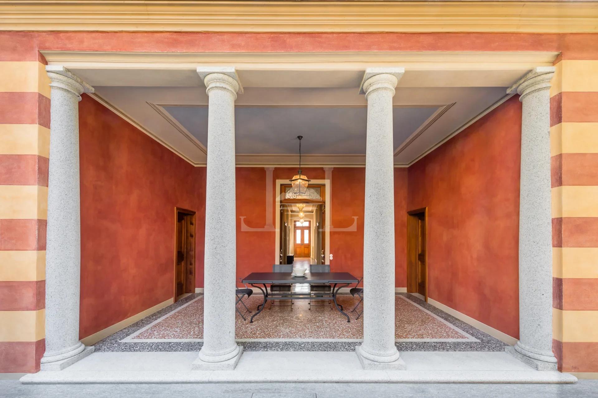 Villa Historique Face au Lac avec Jardin et Piscine à Cannero Riviera - Image 20