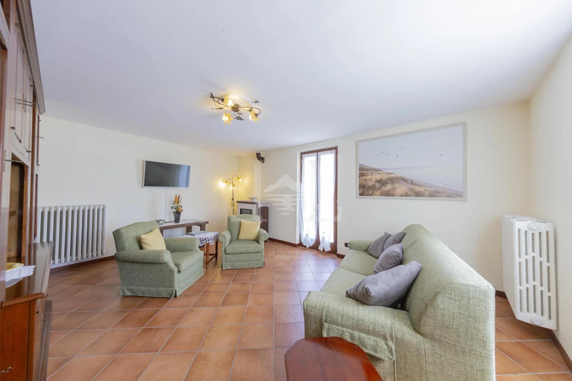 LIVING ROOM GUEST HOUSE