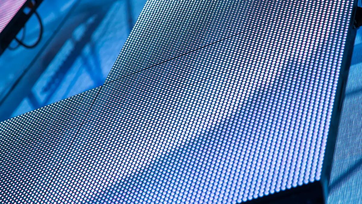 Seamless Video Walls