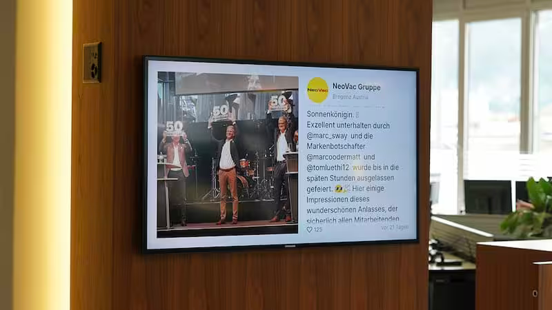 NeoVac Group - Digital Signage Use Case From Corporate