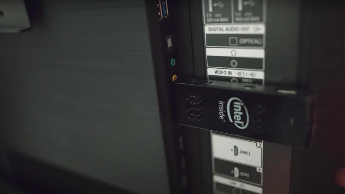 How to Use Intel Compute Stick for Digital Signage