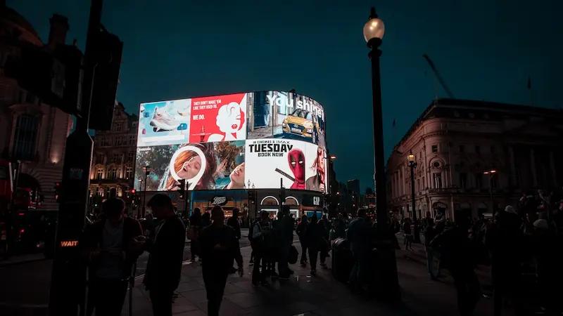 Outdoor digital displays th