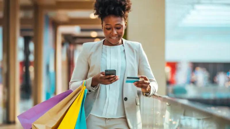 Online Shopping vs In Store thumbnail
