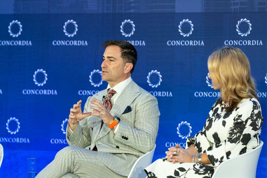 Gazitua Discusses Bipartisan Procurement Cooperation at Concordia Summit