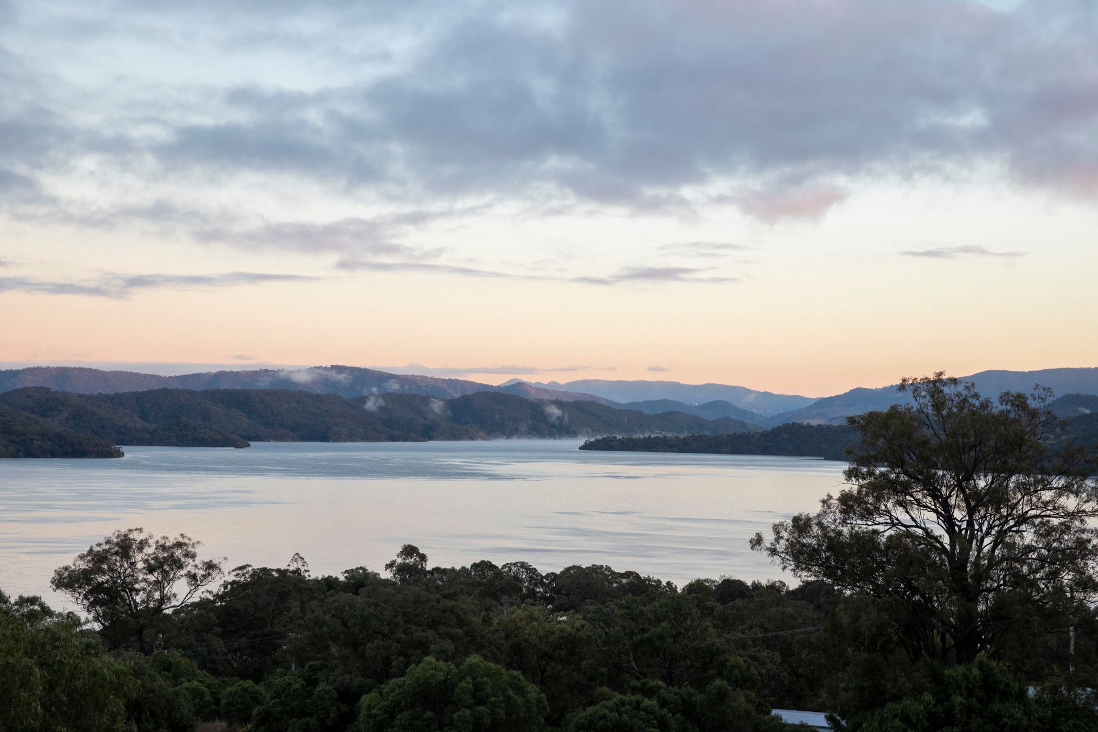 Lake Glenbawn overhead shot