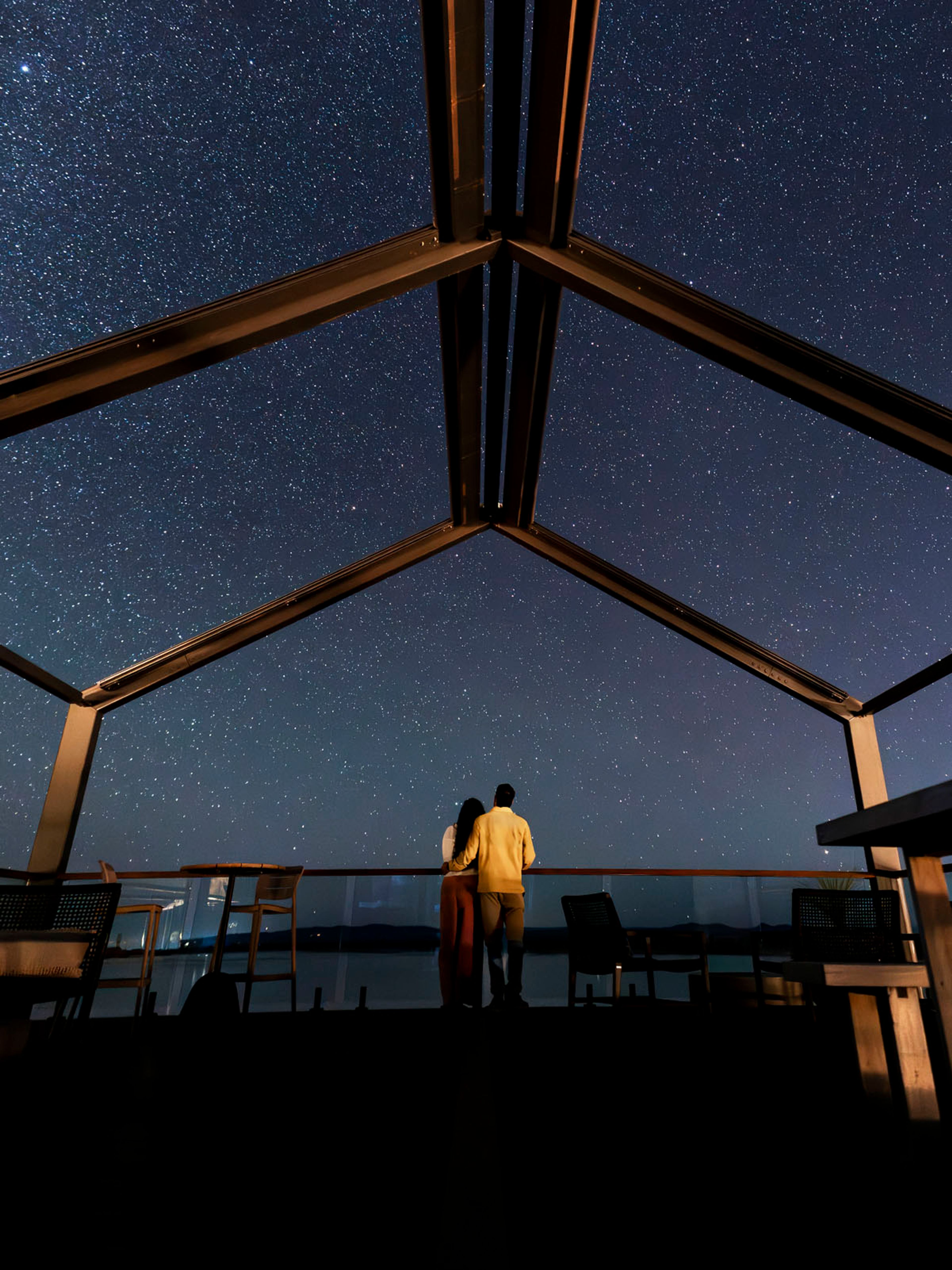 Wilderluxe Lake Keepit - star gazing from the deck of the Gilay Lounge