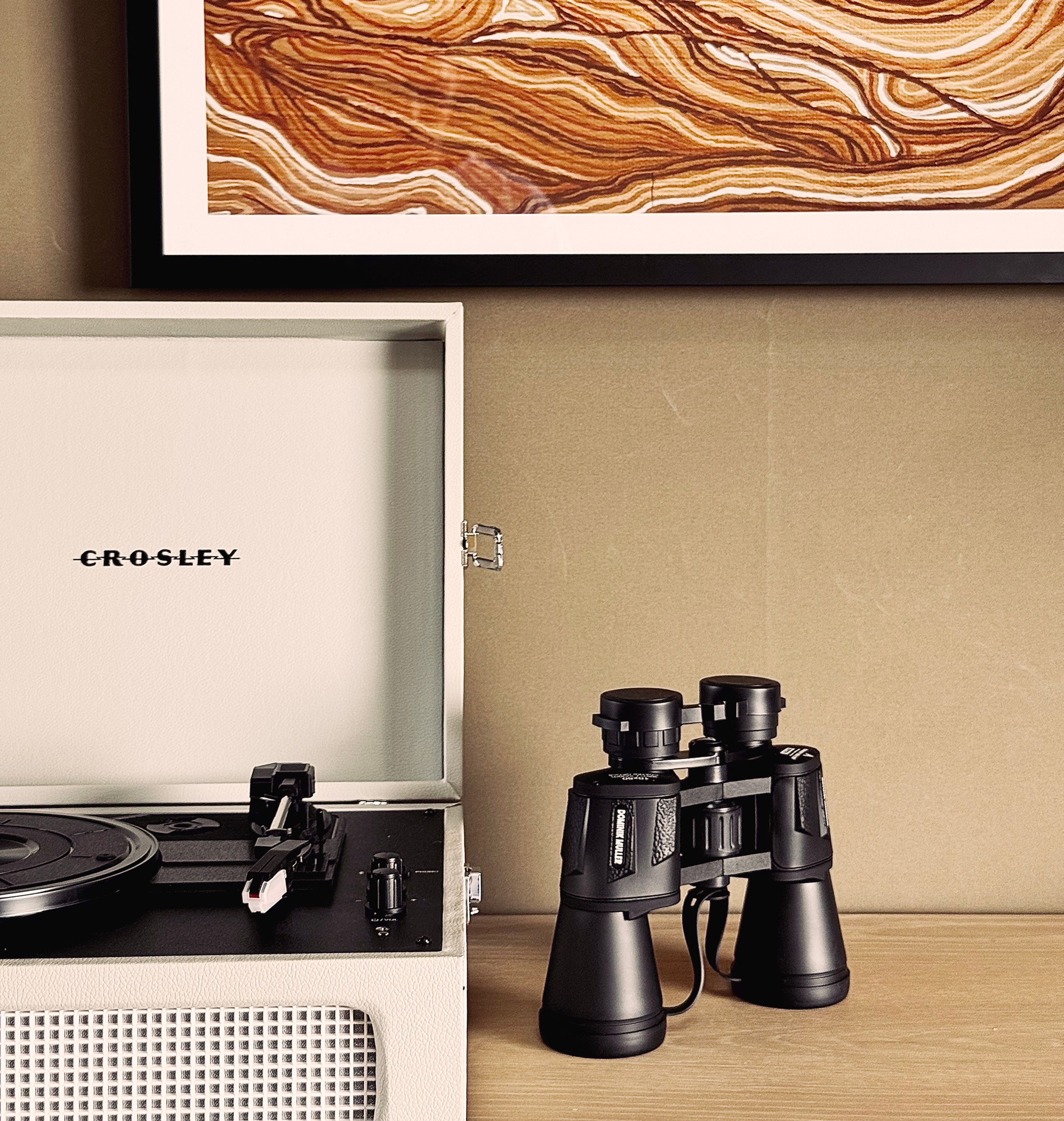 Wilderluxe - Lake Keepit - Binoculars