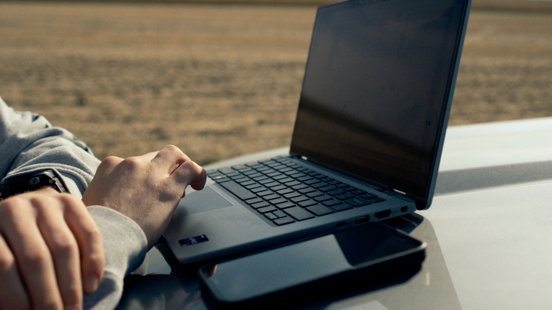 A decorative image from Usal Project