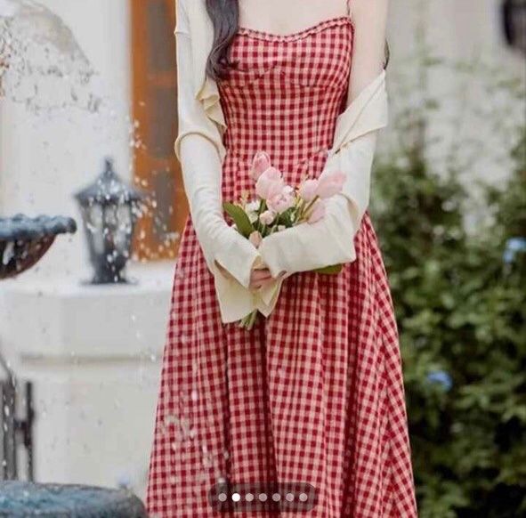 Vestido talle L (recomendado a M, a un S queda grande).