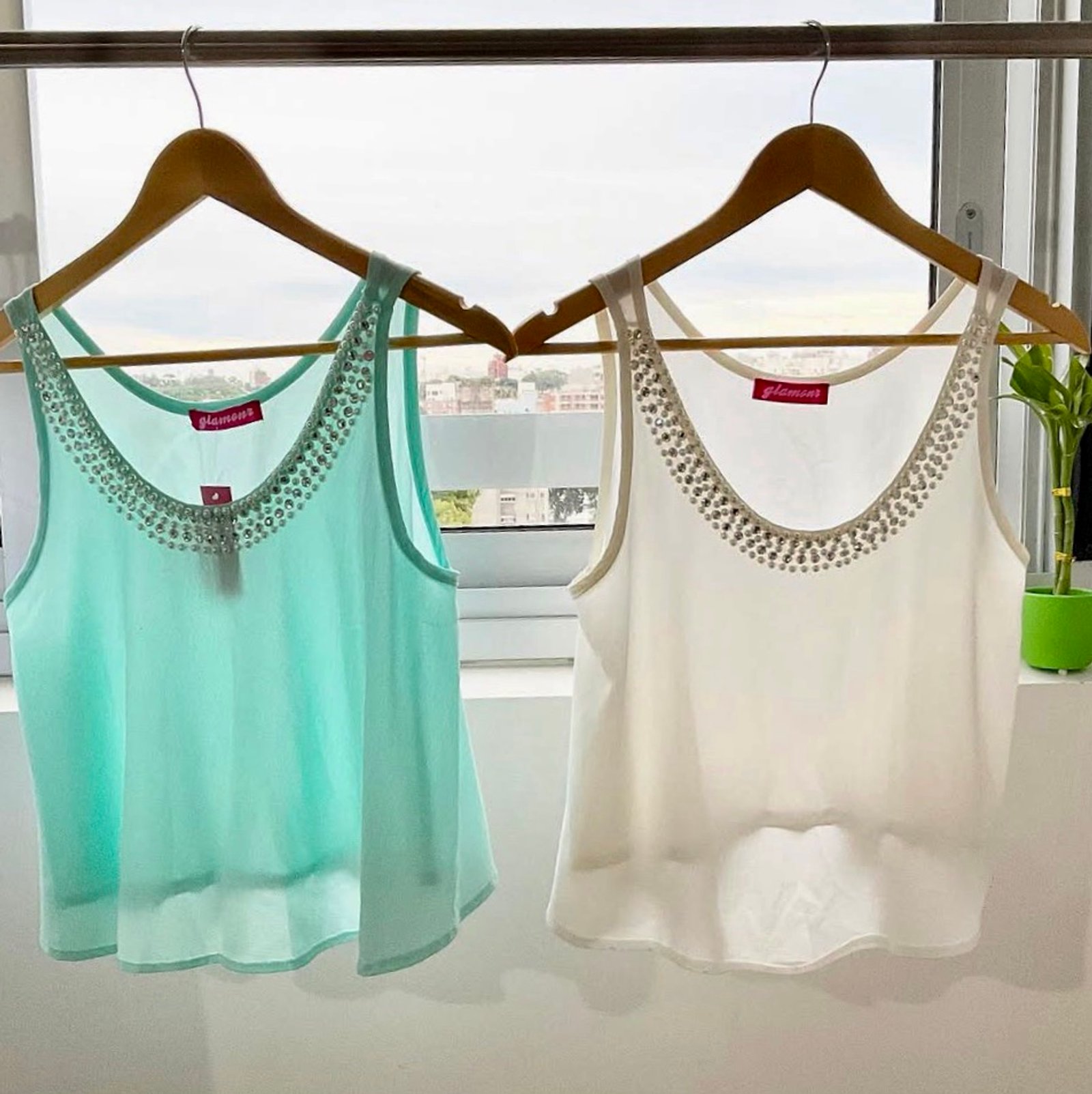 Musculosa con pedrería