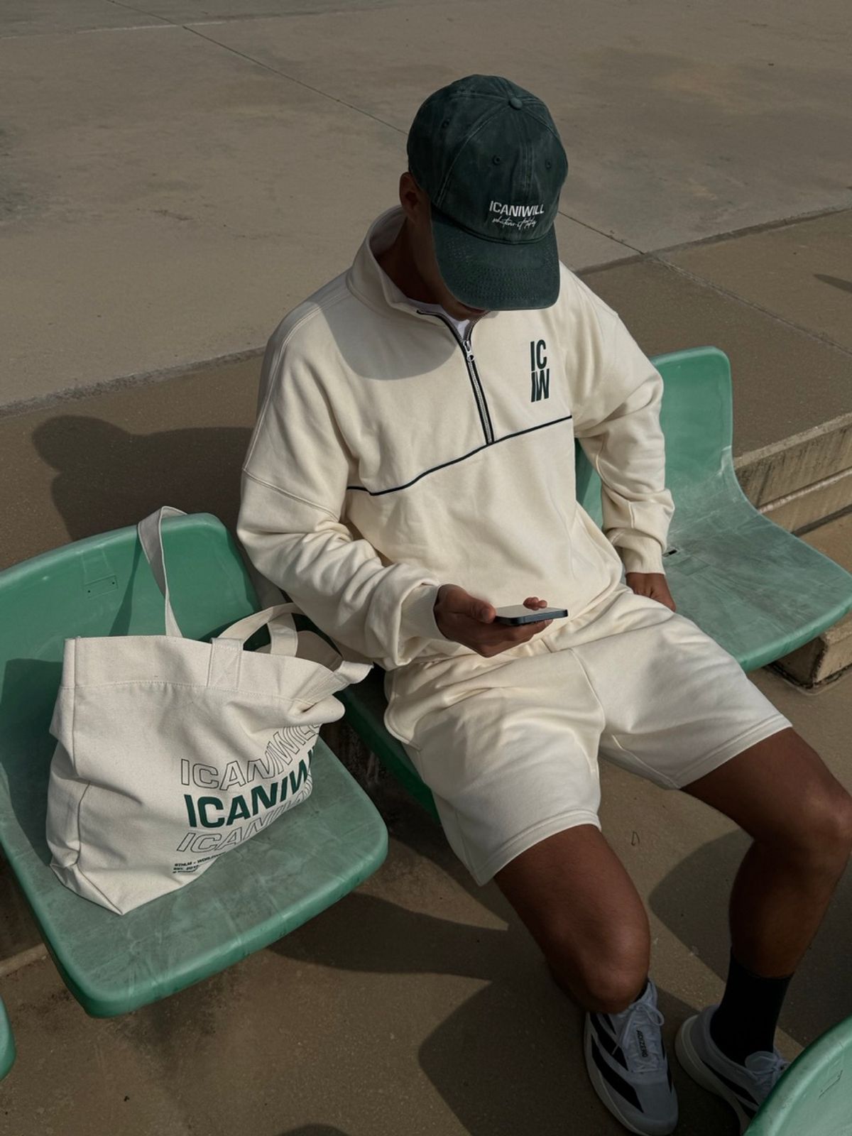  Everyday Terry Relaxed 1/4 Zip Piping Sweatshirt Cream