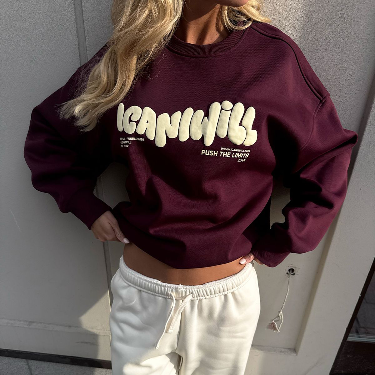 Everyday Relaxed Crewneck Print Dark mahogany