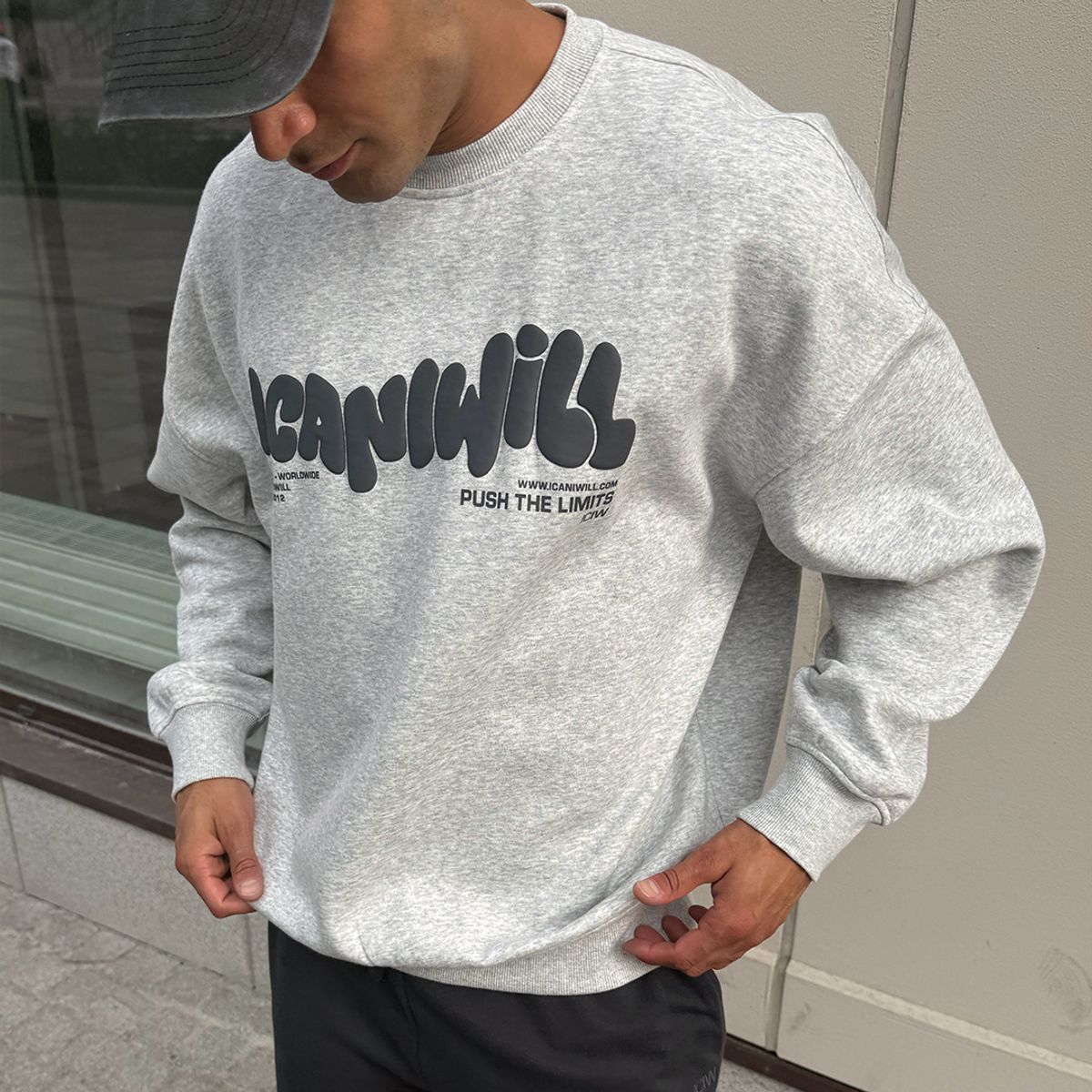 Everyday Relaxed Crewneck Print Light Grey Melange
