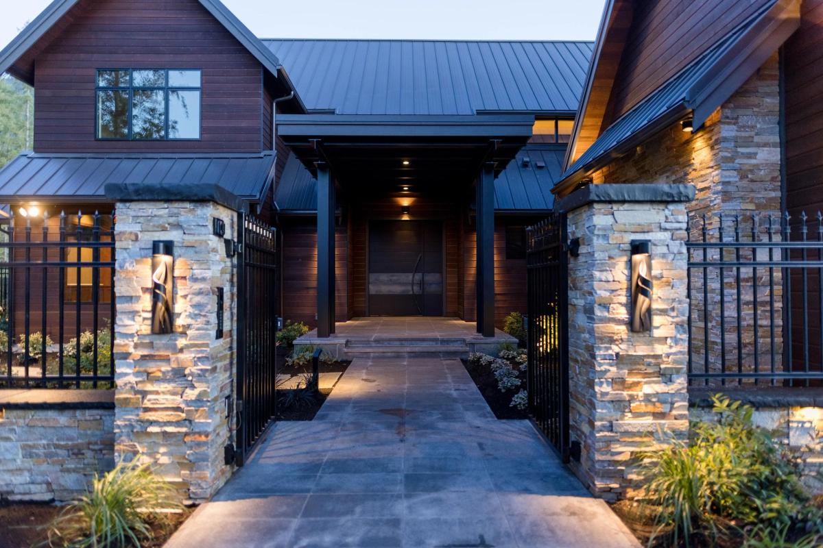 Snoqualmie Mountain Estate