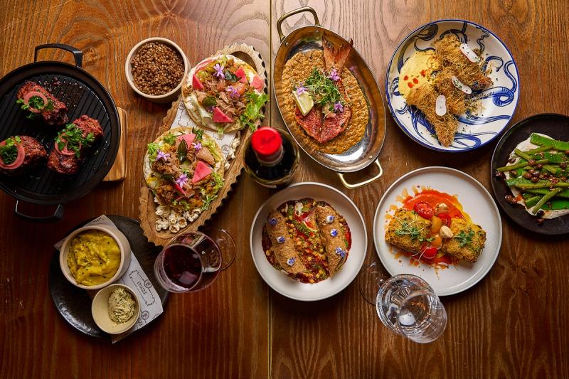 What Is the Difference Between Traditional and Modern Indian Cuisine