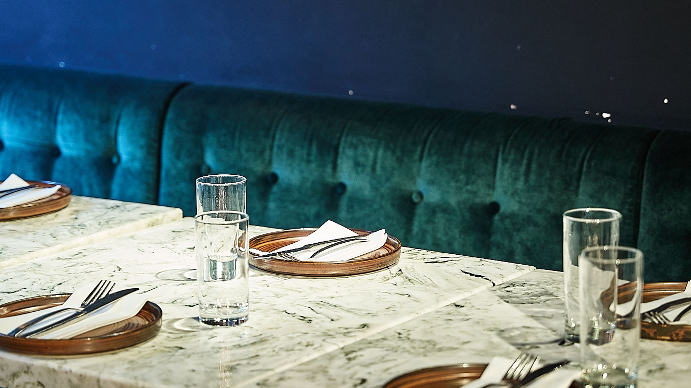 Where to Find a Modern Indian Restaurant Near Piccadilly Circus