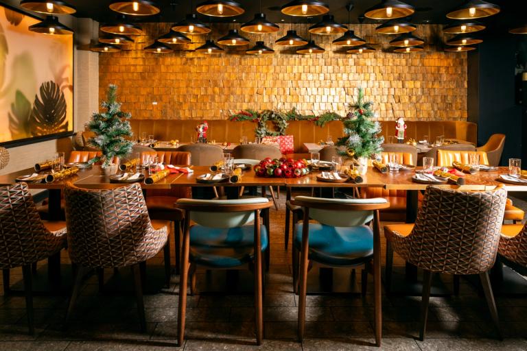 Group festive dining 