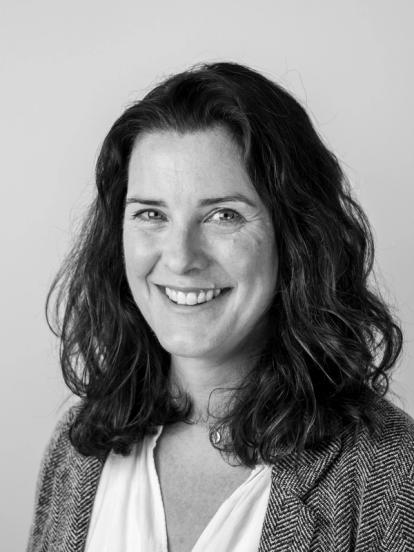 Headshot of Vicky Pearson