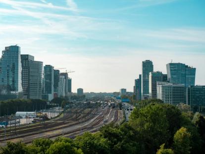 Rail corridor in big city