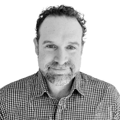 Headshot of Tim Greenhill