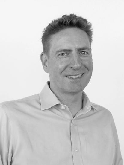 Headshot of Tim Colles