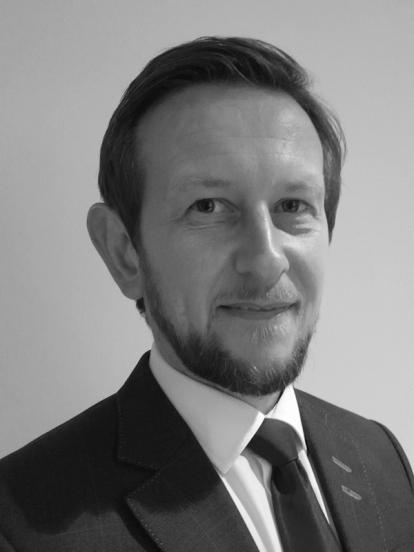 Headshot of Andrew Sampson