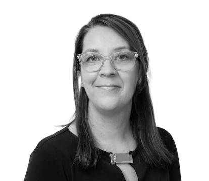Deb Crawford headshot