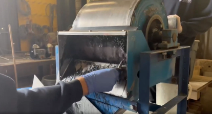 Low-intensity magnetic separation