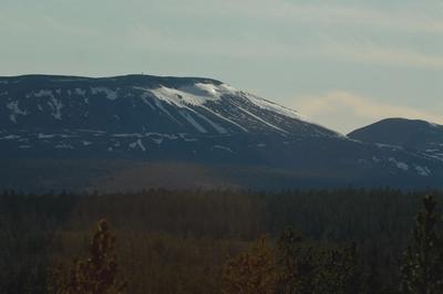 View towards Molnet, spring