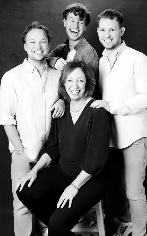 A Portrait Experience for the Whole Family - Featuring Astrid and Her Sons | A Portrait Experience for the Whole Family - Featuring Astrid and Her Sons