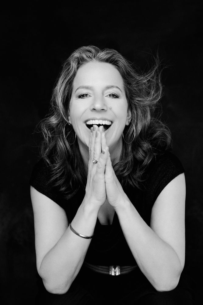 Women's Fabulous Over 40 studio portrait by Jules Morgan, Driebergen — gallery photograph 15