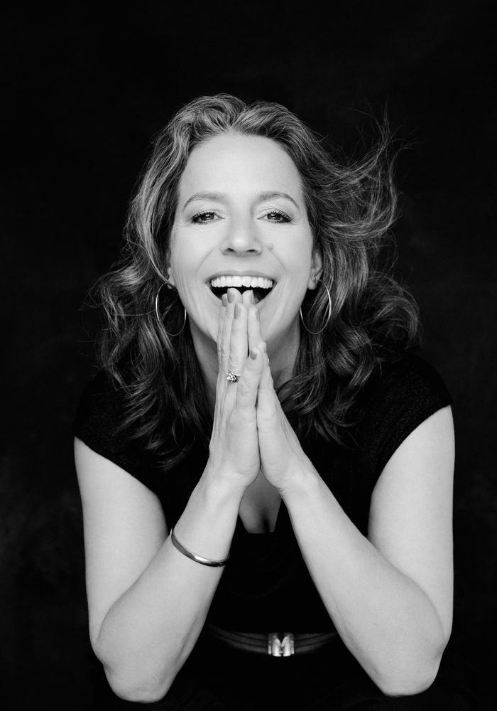 Women's Fabulous Over 40 studio portrait by Jules Morgan, Driebergen — gallery photograph 15