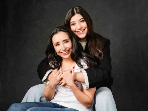 End of School Portraits with Angeles and Sofia // Gallery // Image 0