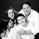 Before They Go: Capturing the Moment Before Life Changes